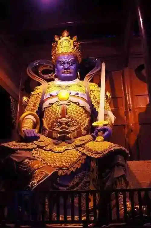 buddhastatuestemplesbronzebellsandwoodenfishihaveread