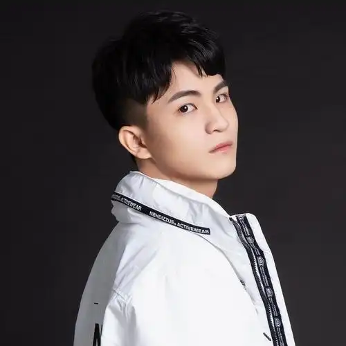 六尾(国一守约)