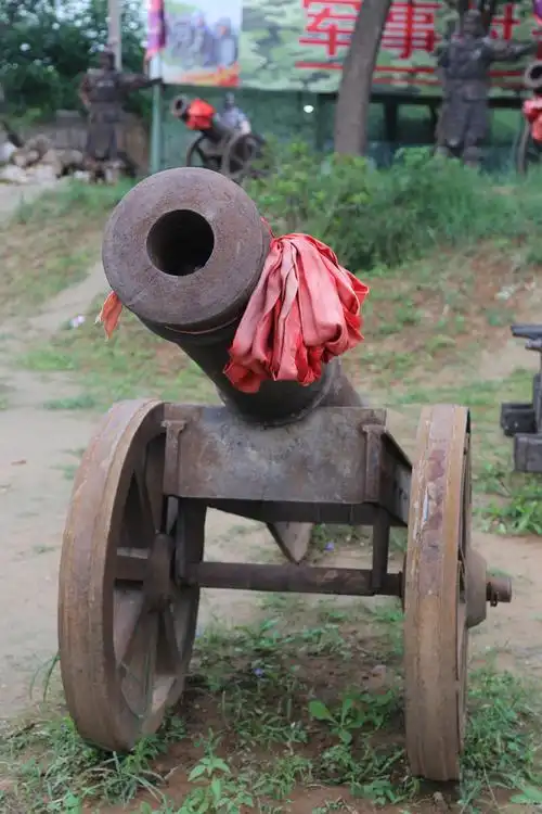 清朝早年间红衣大炮