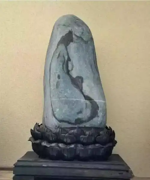 高价成交!这些奇石,让人赞不绝口!