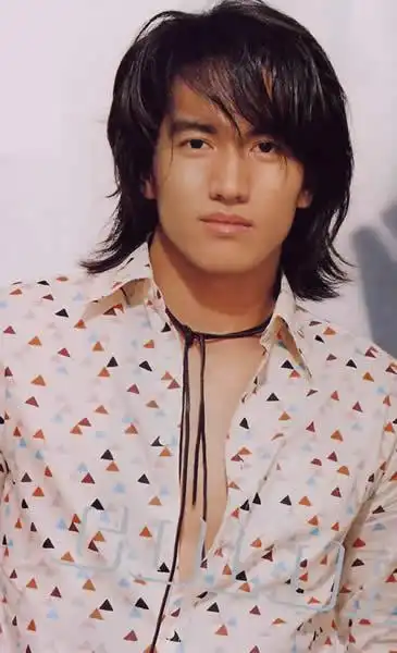 言承旭日本掷40万拍写真fans遍布各年龄层图