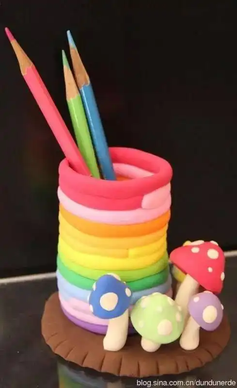 变废为宝废物利用手工diy制作之创意笔筒