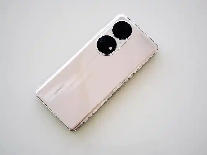 综合体验也无短板  p系列一直是华为手机颜值代表,华为p50 pro也是