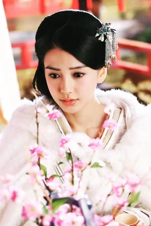 云中歌-云歌-杨颖饰