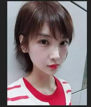 短碎发女图片