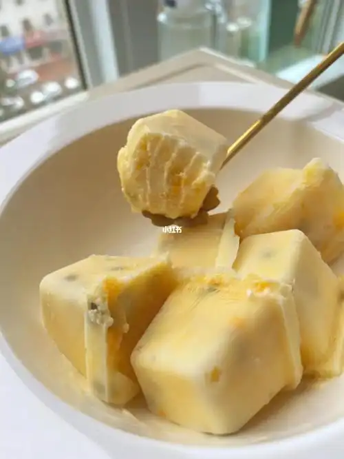 最最简单的厚切炒酸奶做法