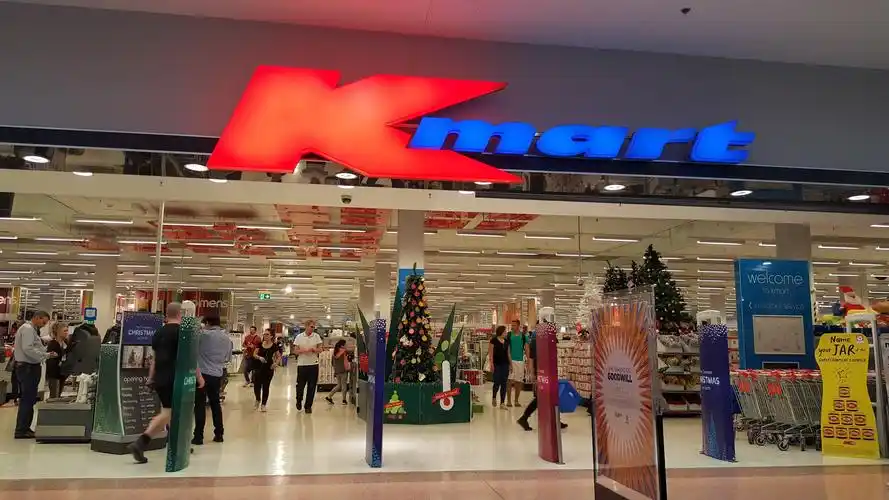 百老汇里的超市