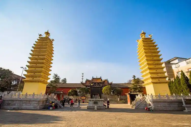 官渡古镇,文化古迹众多,人文景观丰富,仿佛让人穿越了时空_历史_古塔