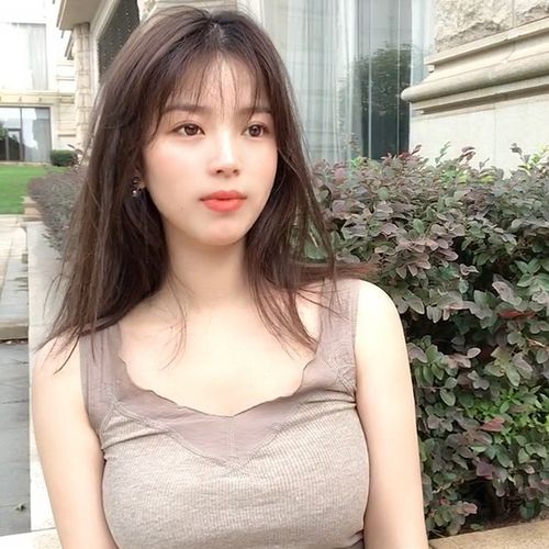 鱼没放纯欲港味复古吊带上衣短款修身花边内衣无袖内搭打底背心女