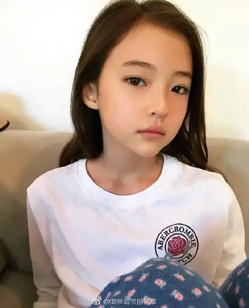 很漂亮的美韩小混血