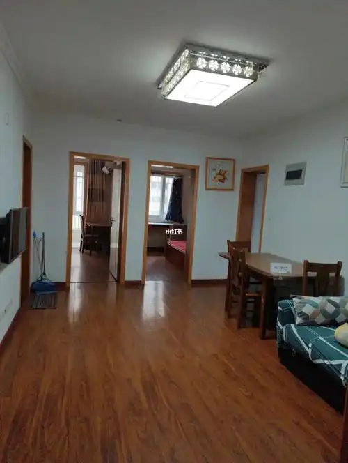 房东直租大两房,装修好,之前自住的很干净,需要的抓紧联系我#租房日常