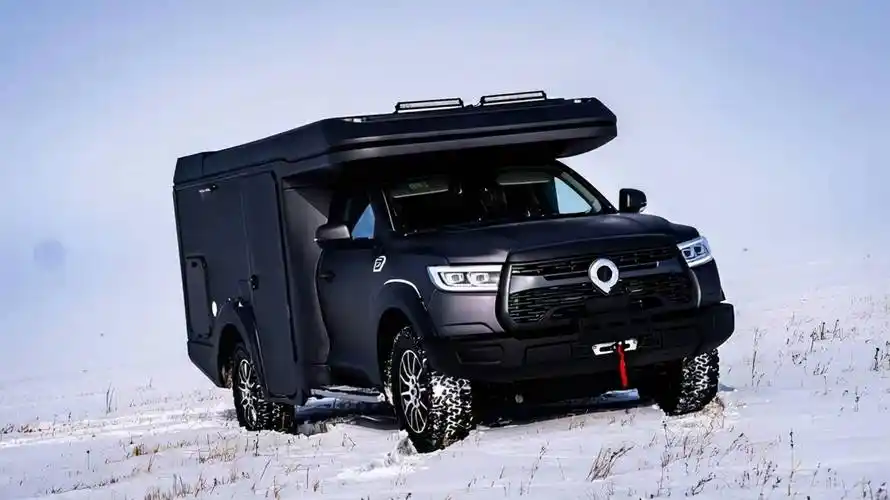 长城炮越野升顶房车问世20t柴油动力配氮气避震电动绞盘