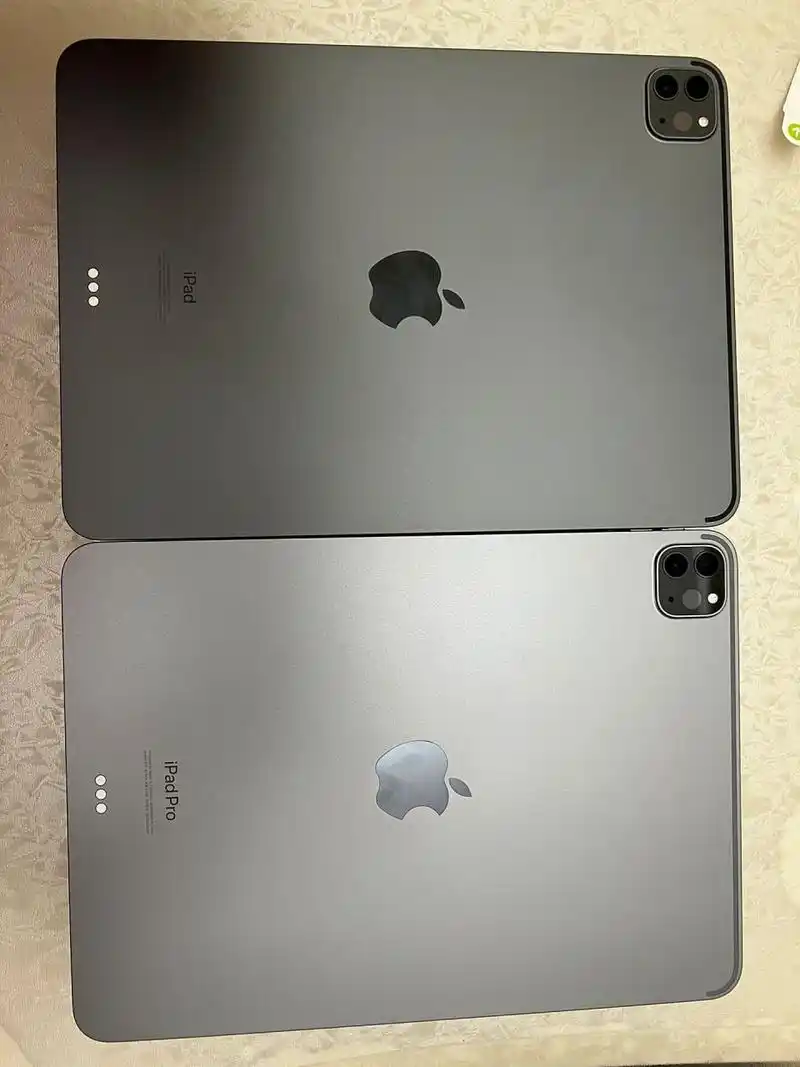 ipadpro 2022 ipadpro 21款和22款的颜色不一样,这两个都是深空灰