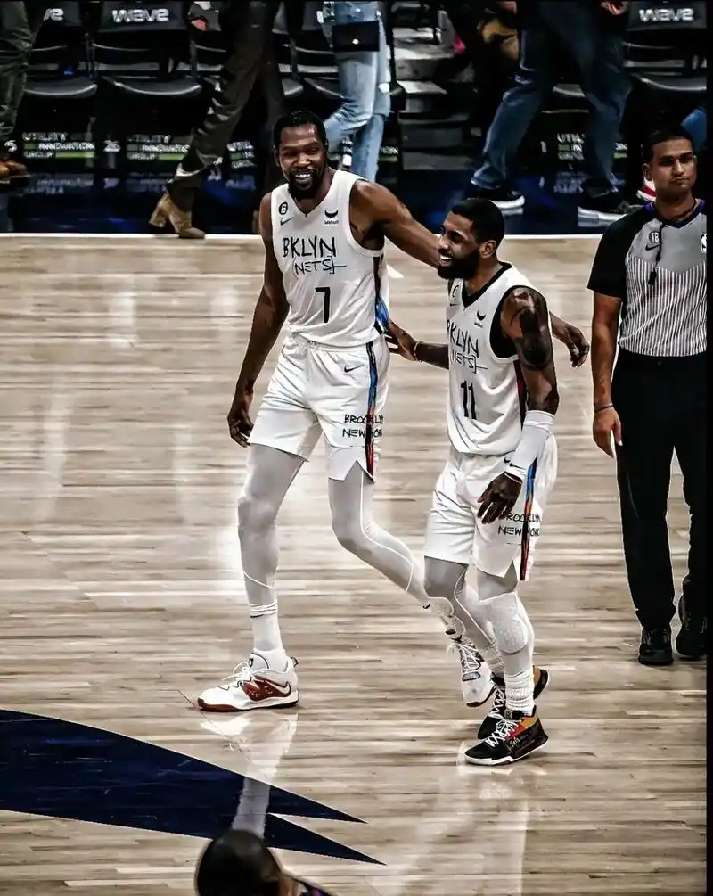 "在逆风的方向,飞出倔强的坚强"#kyrieirving # - 抖音