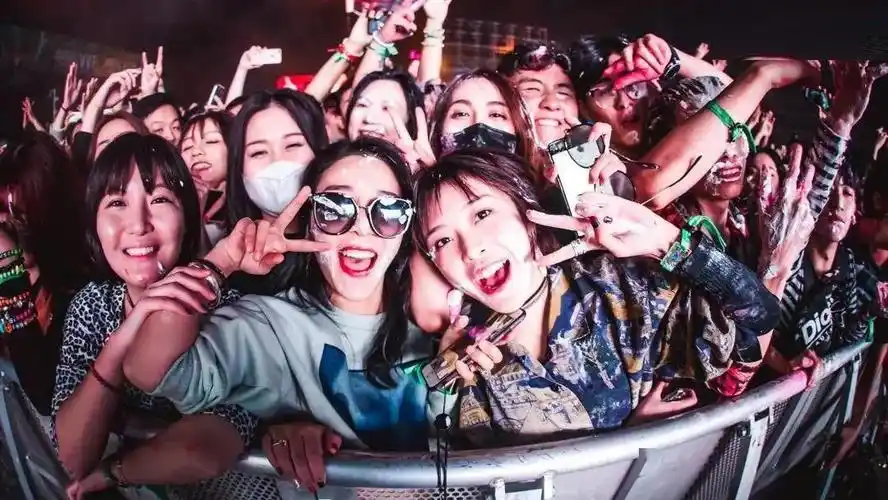 众多网红空降!2020长沙·果园镇龙虾音乐节5月29日盛大启幕_田汉