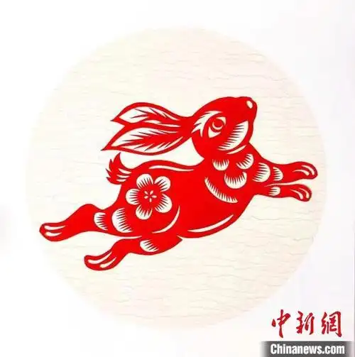 剪纸兔子跃然纸上. 受访者供图