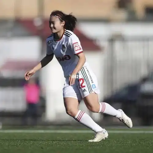 中国女足球员杨淑慧俄联赛首秀