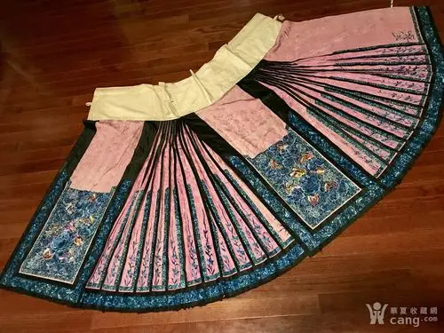 清代刺绣马面裙