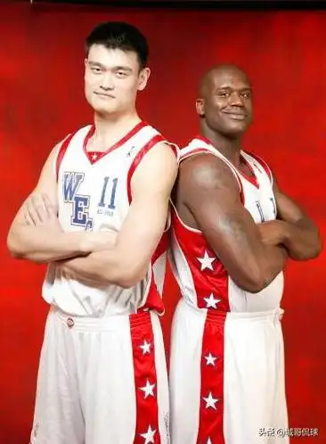 深度分析姚明1v1奥尼尔,谁更强?中美顶级内线的绝对比拼