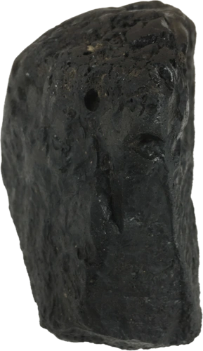 此玻璃陨石为有微弱磁性,颜色为黑色,极为珍贵,价格一路上涨,成为如今