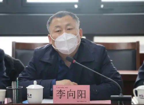 陕建五建集团总经理李向阳一行到产投帮扶调研