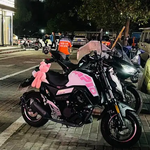 最适合小个子女生骑的摩托车春风狒狒