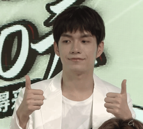 中 没有 下边这两张的像素大小可以导入表情包 gif 张颜齐会越来越好