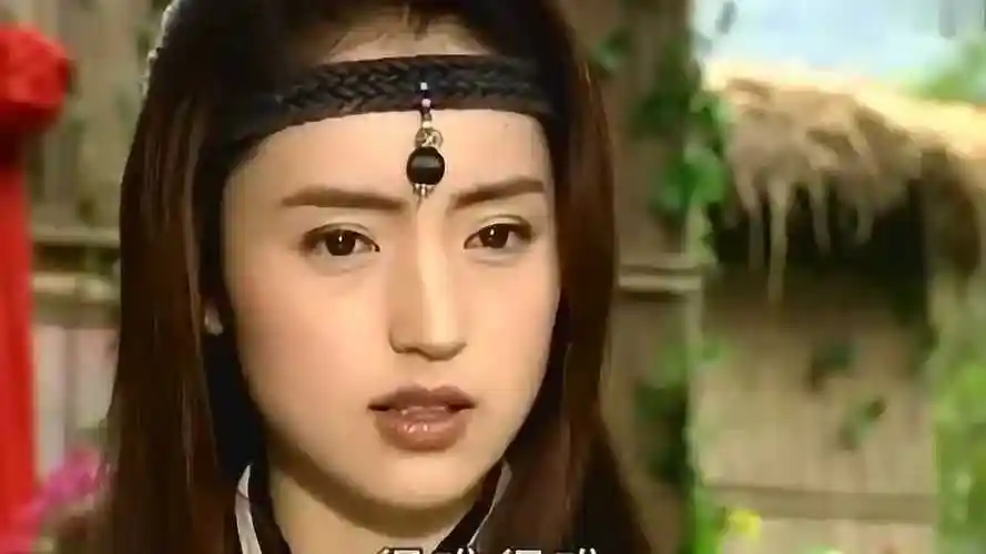 雪花女神龙不管任何时候任何处境她们依旧是最好的朋友