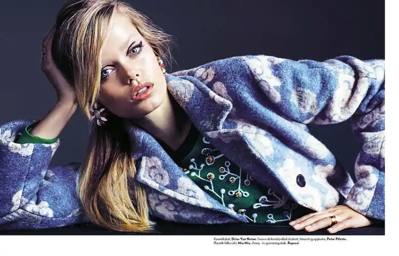 [匈牙利版]marie claire 嘉人时尚杂志 2015年10月刊