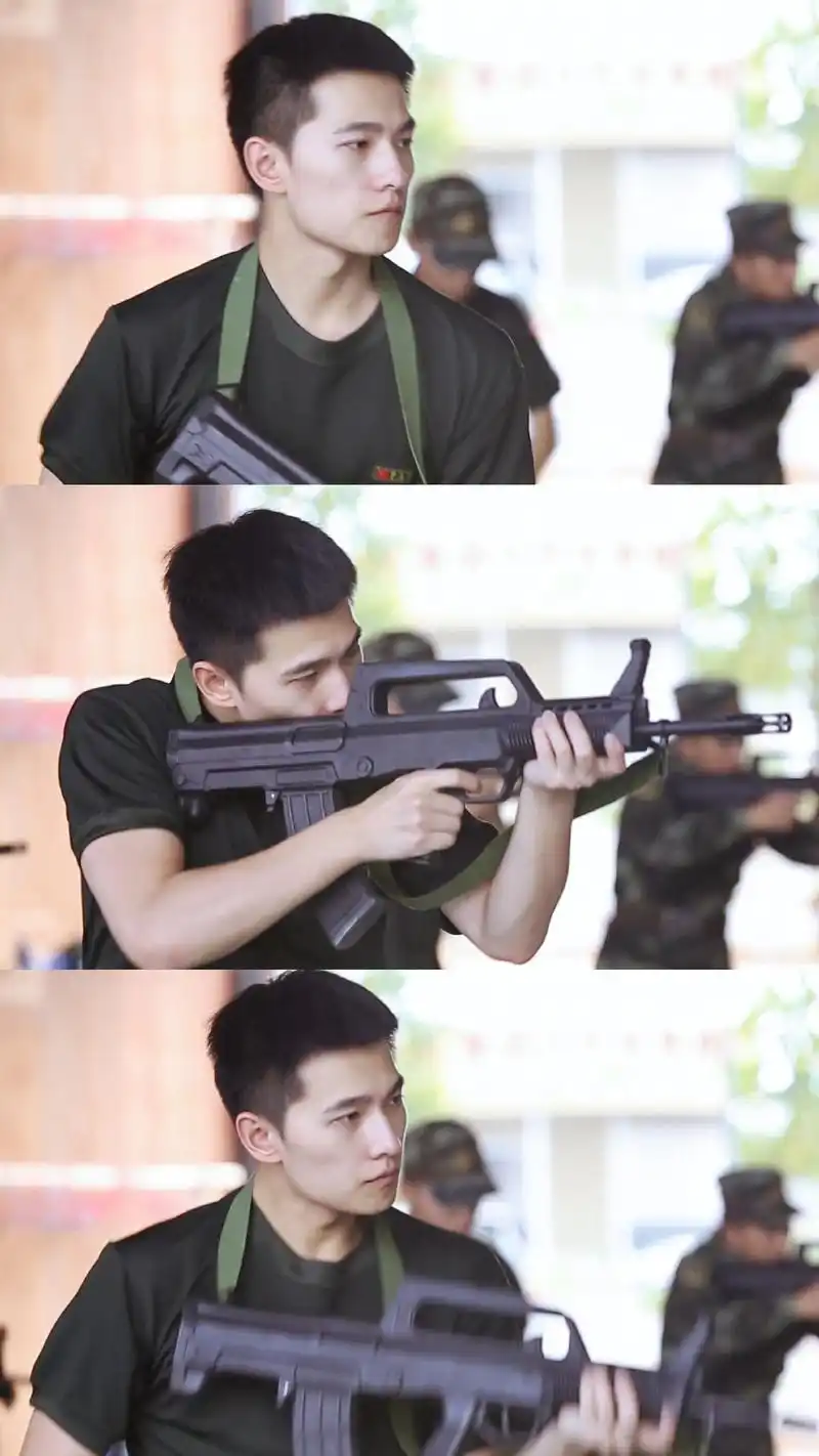 杨洋寸头穿军装真的a到爆!