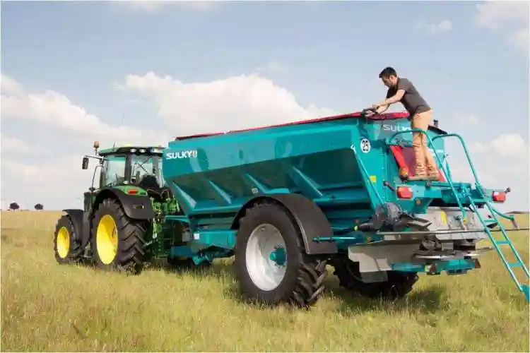 环保风暴来袭绿色农机孕育大机遇