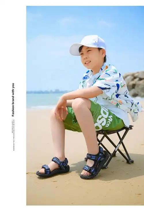 男童凉鞋2021夏季新款中大童露趾防滑透气软底小学生男孩鞋子儿童沙滩