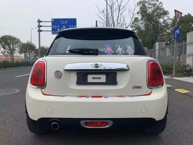 宝马mini双门极品车
