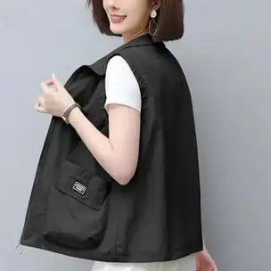 艾佳品短款薄马甲女无袖外套休闲宽松显瘦外穿背心马夹女装潮 黑色