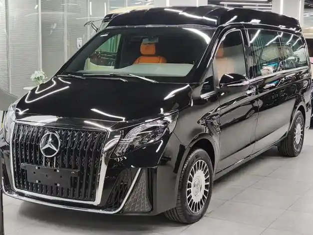 奔驰威霆能改v260后尾门打开的玻璃门吗