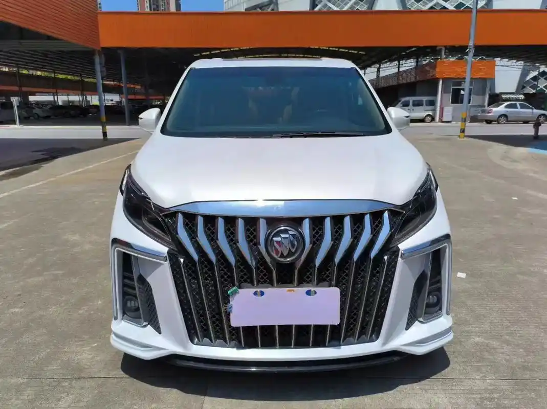 别克商务车.特价[庆祝][庆祝]别克7座es2.0t,一手精 - 抖音