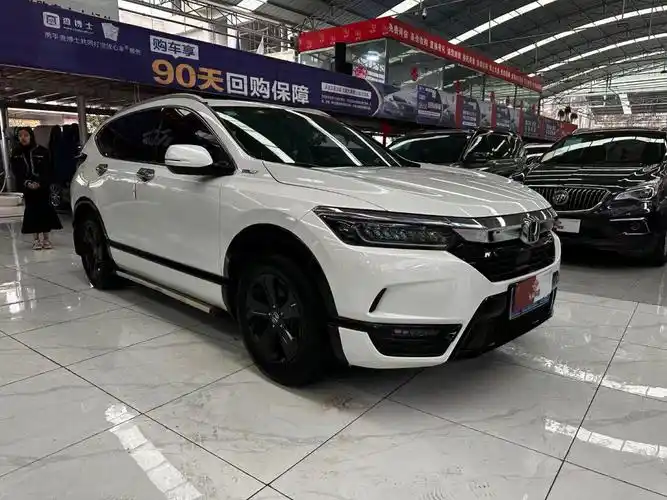 日系车[话题]# 2020年上牌本田皓影尊贵型,新车落地23万多 ,1.5t自