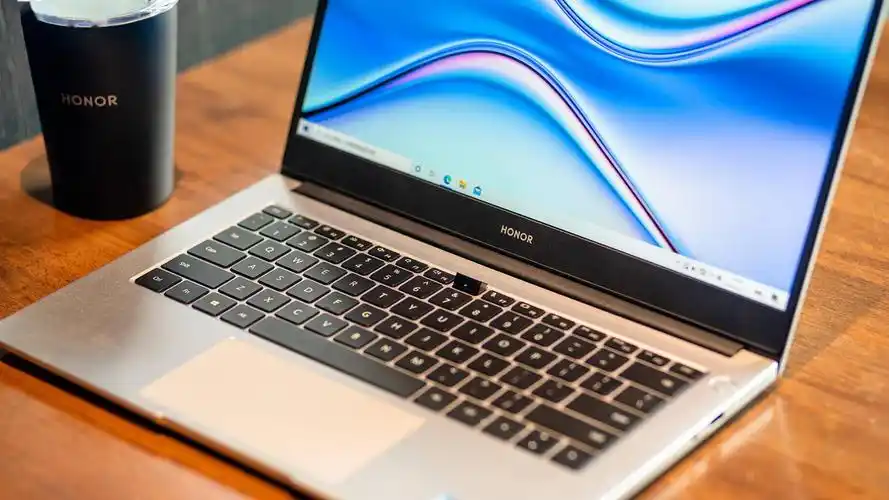 年轻人的职场利器荣耀magicbookx14图赏