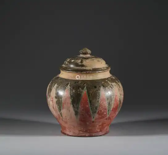 tang dynasty stone with color pot唐代石头加彩罐