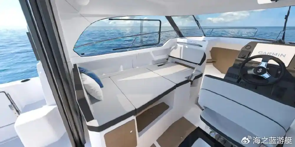 从这6款休闲巡航游艇开启您新一年的海上休闲生活