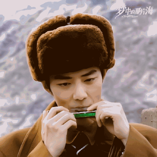 肖战晒肖春生表情包为高考生加油##肖战祝高考生找寻到自己梦中的那