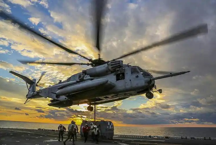 世界顶级直升机 ch-53e超级种马 堪称头号强国空中利器