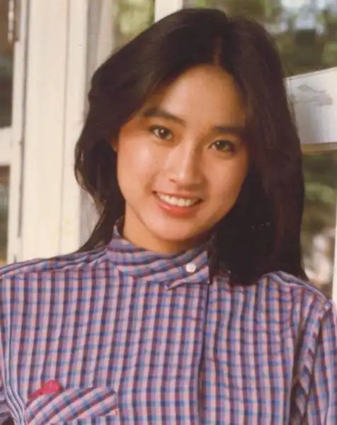 1983年,刘瑞琪主演歌舞电影《搭错车》中的阿美一角爆红!