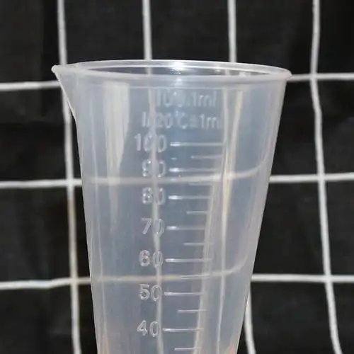 刻度塑料烧杯无毒耐腐蚀新料pp100ml三角量杯100毫升杯子