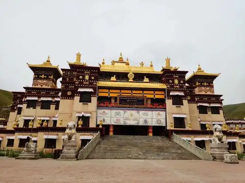川西石渠色须寺～梦雨江南 水湿云深风萧瑟,日暮炊烟舟行迟