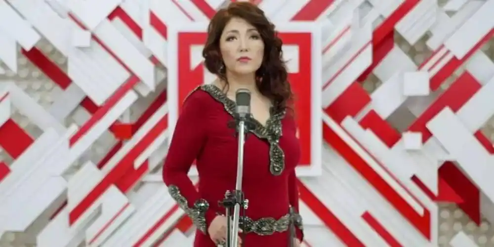 穿越世纪的歌声《martya》天后萨仁图雅经典曲目