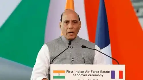 印度防长:要不是新冠,印度再过七八年就是世界第三_拉杰纳特·辛格