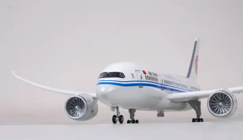大飞机波音787中国航空带灯声控仿真民航飞机模型航空模型摆件京闪