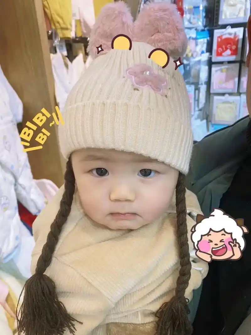 今日是可爱的奈斯公主94#萌到爆炸了99 #被小宝宝这表情拿 - 抖音