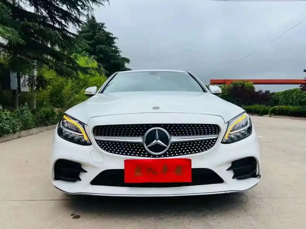 6万,,债权转让,20年奔驰c200,1.5t高配!液晶仪表